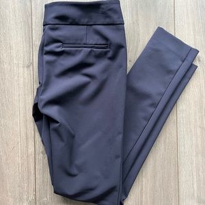 Ann Taylor Signature Pant- Size 0